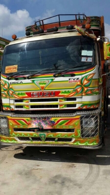 รถอีซูซุ 12 ล้อดั้ม FVM  240 แรงม้า. ปี 52  ( ขายแม่  , ลูก )   สนใจติดต่อ 081 - 6079515