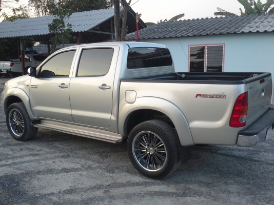 ขาย TOYOTA HILUX VIGO PRERUNNER 3.0