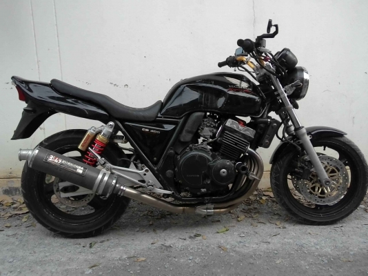 ขออนุญาตขาย HONDA CB400SF ปี93 สภาพพอใช้สักคันครับ