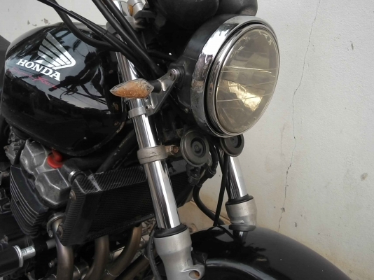 ขออนุญาตขาย HONDA CB400SF ปี93 สภาพพอใช้สักคันครับ