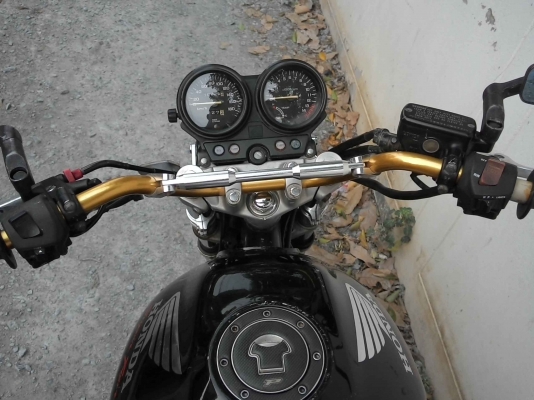 ขออนุญาตขาย HONDA CB400SF ปี93 สภาพพอใช้สักคันครับ