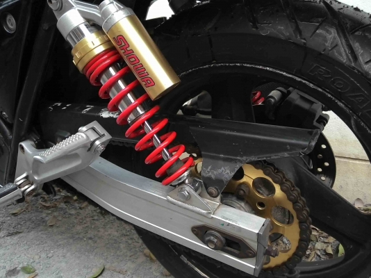 ขออนุญาตขาย HONDA CB400SF ปี93 สภาพพอใช้สักคันครับ