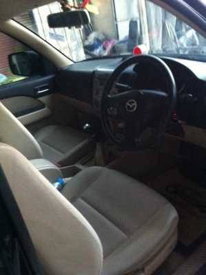 MAZDA - BT-50 - FREE STYLE CAB Hi-racer 2.5 MT