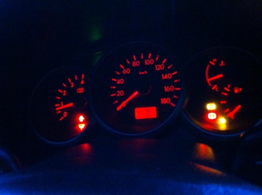 MAZDA - BT-50 - FREE STYLE CAB Hi-racer 2.5 MT