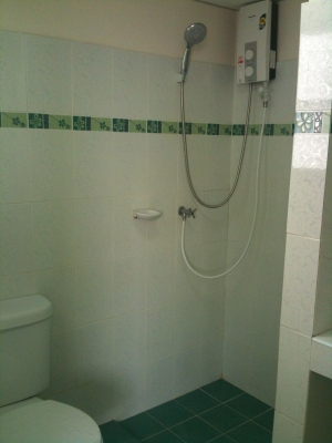 Condominium for rent or sale ให้เช่า/ขายนครปฐมรีสอร์ทคอนโด อยู่หน้า ม ศิลปากร นครปฐม ชั้น 7 ห้อง 704 เนื้อที่ 28 ตรม