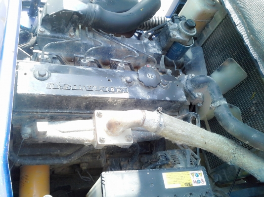 ขายถูกKOMATSU FD25-11 ขนาด2.5 ตัน เสาสูง4เมตร เกียร์ธรรมดาเครื่องดีเซล4D95 งากระดกได้ การใช้งาน800กว่าชั่วโมง ราคาต่อรองได้ติดต่อ0816161541