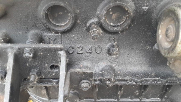 ขายC240 เครื่องพร้อมเกียร์ สภาพดี ติดดี รับประกัน