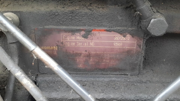 เครื่อง 6D125 Komutsu เครื่องดีติดได้ รองได้