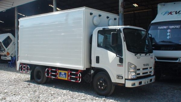 รถบรรทุก 6 ล้อเล็ก https://www.facebook.com/tutruck รถบรรทุก 6 ล้อเล็ก https://www.facebook.com/tutruck