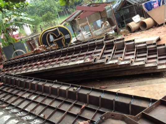 เหล็กแบบก่อสร้าง