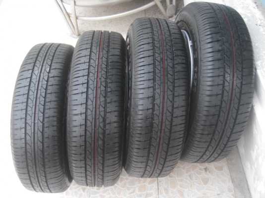 ขายล้อกะทะป้ายแดง nissan almera 14" 4 รู 100 ยาง ปี13 สนใจติดต่อเล็กคลองสามครับ (081-3747940)