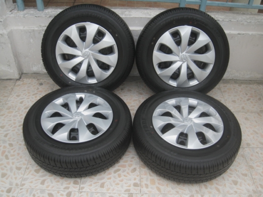 ขายล้อกะทะป้ายแดง nissan almera 14" 4 รู 100 ยาง ปี13 สนใจติดต่อเล็กคลองสามครับ (081-3747940)