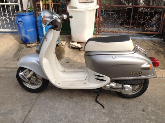 ป๊อป HONDA GIORNO 50CC รถเพิ่งประกอบสภาพดี
