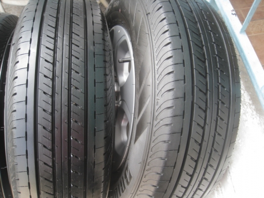 ขายล้อแม็กป้ายแดง Chev colorado 16"x6.5" et41 6รู139.7 +ยางปี13 สนใจติดต่อเล็กคลองสามครับ (081-3747940)