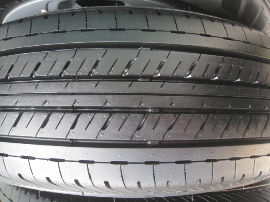 ขายล้อแม็กป้ายแดง Chev colorado 16"x6.5" et41 6รู139.7 +ยางปี13 สนใจติดต่อเล็กคลองสามครับ (081-3747940)