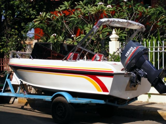 เรือสภาพป้ายแดง