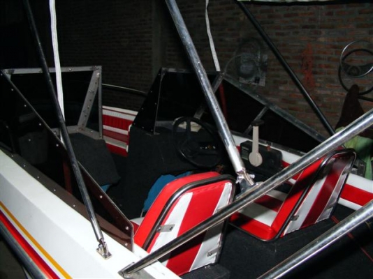 เรือสภาพป้ายแดง