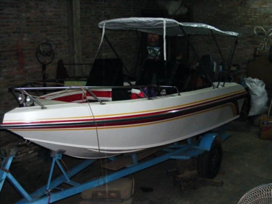 เรือสภาพป้ายแดง