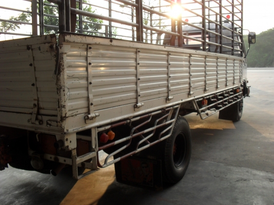 หกล้อFC4J หกล้อFC4J