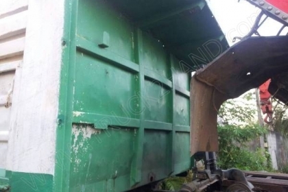 รถบรรทุกดั๊ม 10 ล้อ 2 เพลายี่ห้อ MITSUBISHI รุ่น FM527M