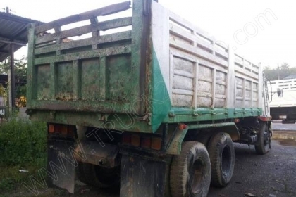 รถบรรทุกดั๊ม 10 ล้อ 2 เพลายี่ห้อ MITSUBISHI รุ่น FM527M