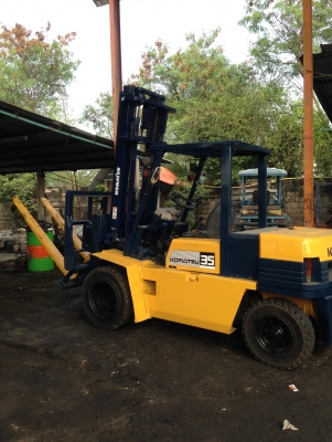 ขาย ฟอร์คลิฟท์ komatsu fd35-5 รถนอก 086-3388349