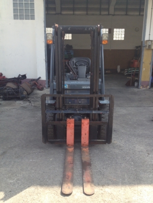 TOYOTA 8FD25 สภาพดี นำเข้าจากญี่ปุ่น