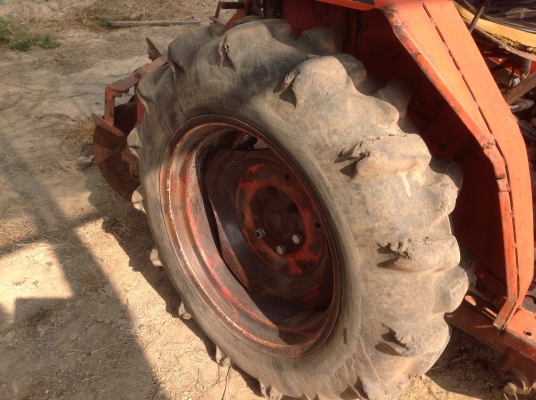 ปัญญาแทรคเตอร์มาแล้ว...จัดมาให้ครับ คูโบต้า L2605 พร้อม ใบมีด และ ผาน 5 ตามสภาพครับ