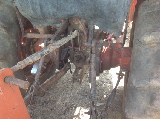 ปัญญาแทรคเตอร์มาแล้ว...จัดมาให้ครับ คูโบต้า L2605 พร้อม ใบมีด และ ผาน 5 ตามสภาพครับ