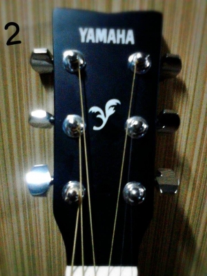 ////ขายกีต้าโปร่ง กีต้าร์ ไฟฟ้า สภาพสวย ใช้งานน้อย///