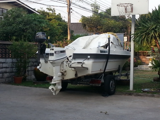 ขายเครื่อง Yamaha 60 hp ตัวขาว ขายเครื่อง Yamaha 60 hp ตัวขาว