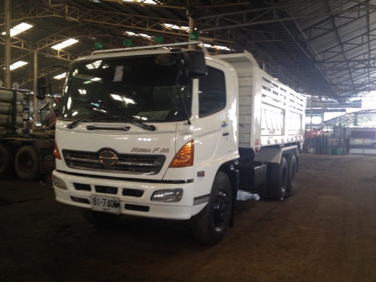 ขายครับ HINO MEGA กระบะสามมิตร เครื่อง JO8C เทอร์โบ รถห้างครับเก็บงานใหม่ครับ