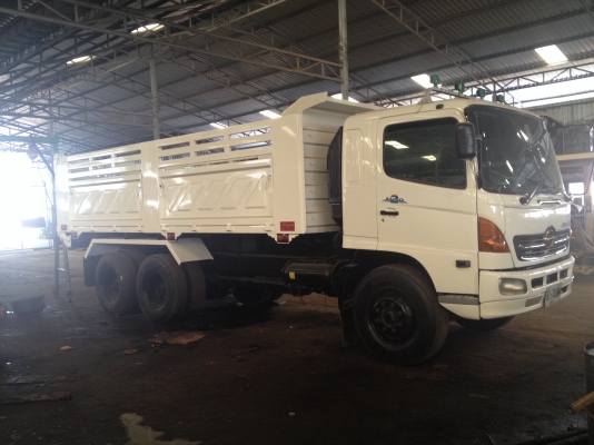 ขายครับ HINO MEGA กระบะสามมิตร เครื่อง JO8C เทอร์โบ รถห้างครับเก็บงานใหม่ครับ