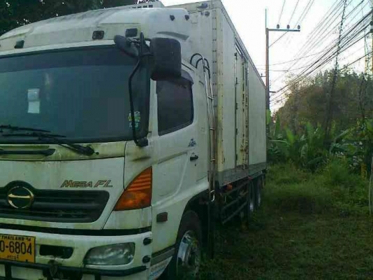 ขายสิบล้อ ฮิโน เมกก้า 220 แรง ปี48 เพลาเดียว ตู้อลูมิเนียมประตูสแตลเลส