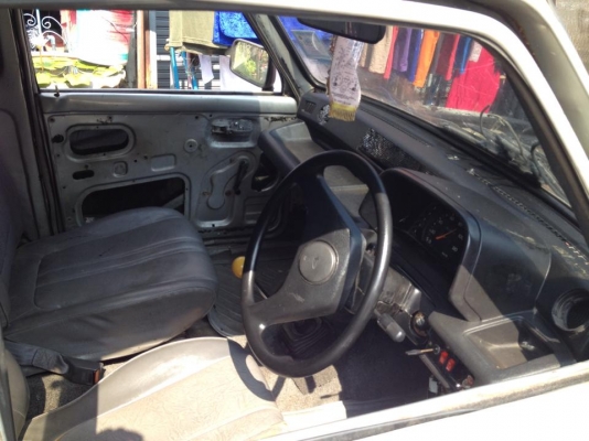 ขาย/แลกครับ mazda 1.3 ตามสภาพครับ เอาไปทำมาหากิน. LPG มีหลังคาพร้อม เเบตใหม่ ขับปกติ ความร้อนไม่มีปัญหา น้ำมนเครื่องไม่ขาด คัตซีไม่มีผุ ใช้งานปกติ ทะเบียนสวย ถุงเงิน เครื่องดี ประหยัดมากกกกกกก ขับทางไกลสบาย บรรทุกของได้เยอะ เอกสารครบ ราคาถูกกว่า มอไซอีกคร