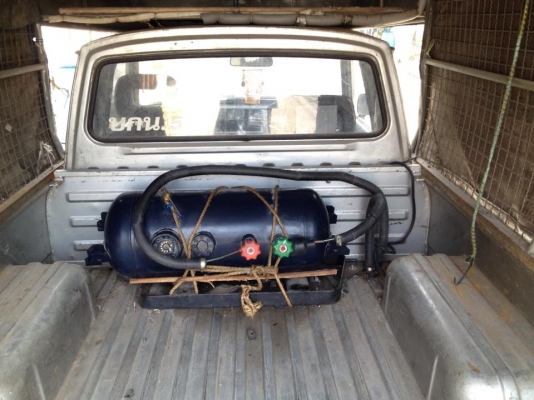 ขาย/แลกครับ mazda 1.3 ตามสภาพครับ เอาไปทำมาหากิน. LPG มีหลังคาพร้อม เเบตใหม่ ขับปกติ ความร้อนไม่มีปัญหา น้ำมนเครื่องไม่ขาด คัตซีไม่มีผุ ใช้งานปกติ ทะเบียนสวย ถุงเงิน เครื่องดี ประหยัดมากกกกกกก ขับทางไกลสบาย บรรทุกของได้เยอะ เอกสารครบ ราคาถูกกว่า มอไซอีกคร