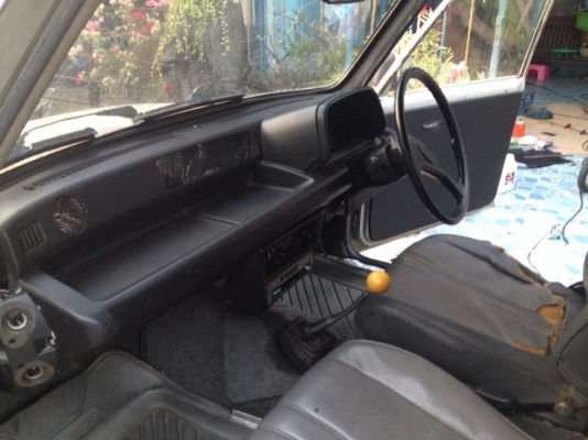 ขาย/แลกครับ mazda 1.3 ตามสภาพครับ เอาไปทำมาหากิน. LPG มีหลังคาพร้อม เเบตใหม่ ขับปกติ ความร้อนไม่มีปัญหา น้ำมนเครื่องไม่ขาด คัตซีไม่มีผุ ใช้งานปกติ ทะเบียนสวย ถุงเงิน เครื่องดี ประหยัดมากกกกกกก ขับทางไกลสบาย บรรทุกของได้เยอะ เอกสารครบ ราคาถูกกว่า มอไซอีกคร