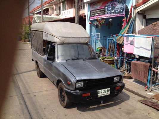 ขาย/แลกครับ mazda 1.3 ตามสภาพครับ เอาไปทำมาหากิน. LPG มีหลังคาพร้อม เเบตใหม่ ขับปกติ ความร้อนไม่มีปัญหา น้ำมนเครื่องไม่ขาด คัตซีไม่มีผุ ใช้งานปกติ ทะเบียนสวย ถุงเงิน เครื่องดี ประหยัดมากกกกกกก ขับทางไกลสบาย บรรทุกของได้เยอะ เอกสารครบ ราคาถูกกว่า มอไซอีกคร