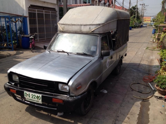 ขาย/แลกครับ mazda 1.3 ตามสภาพครับ เอาไปทำมาหากิน. LPG มีหลังคาพร้อม เเบตใหม่ ขับปกติ ความร้อนไม่มีปัญหา น้ำมนเครื่องไม่ขาด คัตซีไม่มีผุ ใช้งานปกติ ทะเบียนสวย ถุงเงิน เครื่องดี ประหยัดมากกกกกกก ขับทางไกลสบาย บรรทุกของได้เยอะ เอกสารครบ ราคาถูกกว่า มอไซอีกคร