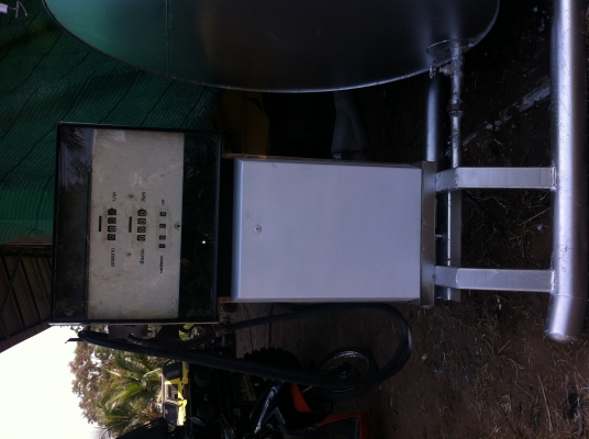 ขายถังน้ำมัน 9000 ลิตร พร้อม หัวจ่าย ลด 75000 บาท ขายถังน้ำมัน 9000 ลิตร พร้อม หัวจ่าย ลด 75000 บาท