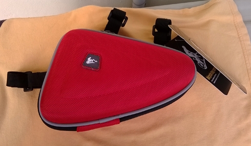 <<<@@@ กระเป๋าใต้คานติดจักรยาน/ตัวล๊อคไฟฉายหมุนได้รอบตัว @@@>>> <<<@@@ กระเป๋าใต้คานติดจักรยาน/ตัวล๊อคไฟฉายหมุนได้รอบตัว @@@>>>