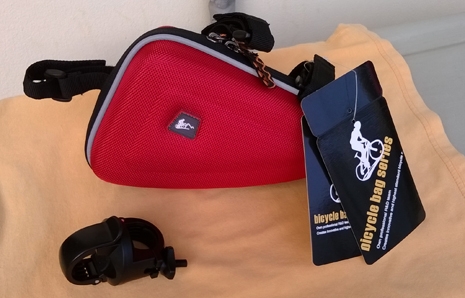 <<<@@@ กระเป๋าใต้คานติดจักรยาน/ตัวล๊อคไฟฉายหมุนได้รอบตัว @@@>>>