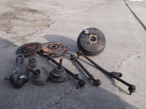 ขายขาดทุน BENZ 240D เกียร์ธรรมดาW123 สีใหม่เอี่ยมทั้งคัน ช่วงล่างทำมาใหม่หมด