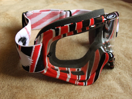 ขายแว่น Goggle Oakley O Frame MX แท้ ๆ สำหรับใส่ขี่ Jet Ski...