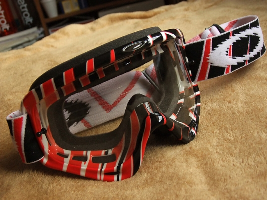 ขายแว่น Goggle Oakley O Frame MX แท้ ๆ สำหรับใส่ขี่ Jet Ski...