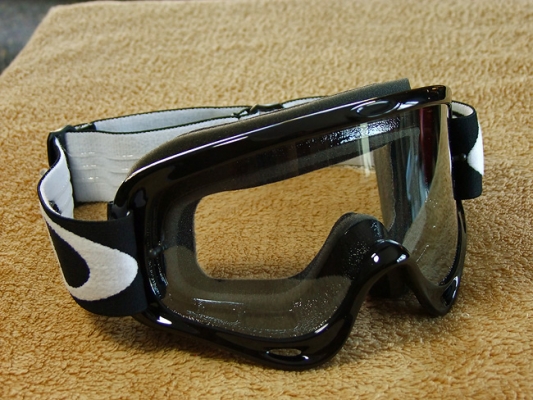ขายแว่น Goggle Oakley O Frame MX แท้ ๆ สำหรับใส่ขี่ Jet Ski...