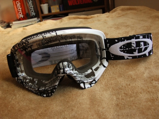 ขายแว่น Goggle Oakley O Frame MX แท้ ๆ สำหรับใส่ขี่ Jet Ski...