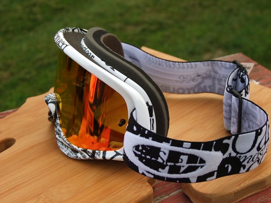 ขายแว่น Goggle Oakley O Frame MX แท้ ๆ สำหรับใส่ขี่ Jet Ski...