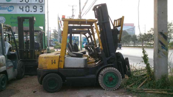 ฝากขายถูกๆ รถยก TCM Z5 น้ำหนักยก 3 ตัน เสาสูง 4 เมตร งาหมุน เครื่องดีเซล เกียร์ออโต้ ฝากขายถูกๆ รถยก TCM Z5 น้ำหนักยก 3 ตัน เสาสูง 4 เมตร งาหมุน เครื่องดีเซล เกียร์ออโต้