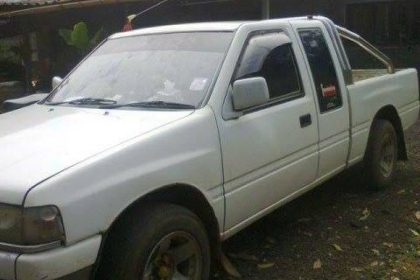 ***ขายแล้วครับขอบคุณ Truck2hand ขายกระบะแค็ปมังกรทองยอดนิยม ราคาเบาๆ  ISUZU SPACECAB 2.5 SL โฉม"แป๊ะยิ้ม"ปี41/98  เครื่องเดิมเกียร์เดิม เครื่องแน่นดี ช่วงล่างแน่นคัสซีสวยไม่ปะไม่ดาม  กระบะไม่ผุ สีดีเก็บมาแล้ว ล้อแม็ก โรบาร์ ภายในดีคอนโซลสวย  พ.พ